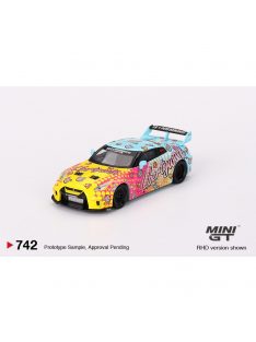   Minigt - 1:64 LB-Silhouette Works GT Nissan Skyline GT-R 35GT-RR Ver.1 LBWK KUMA 2023 (LHD) - MINI GT