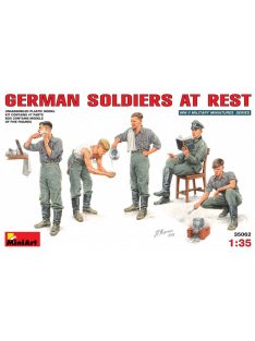 MiniArt - German Soldiers at Rest