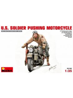 MiniArt - U.S.Soldier Pushing Motorcycle