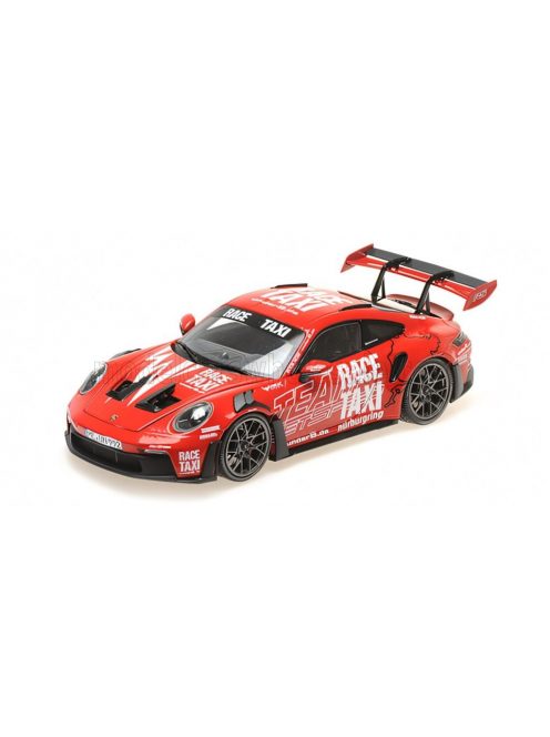 Minichamps - PORSCHE 911 992 GT3 RS COUPE GETSPEED RACE TAXI NURBURGRING 2024 RED