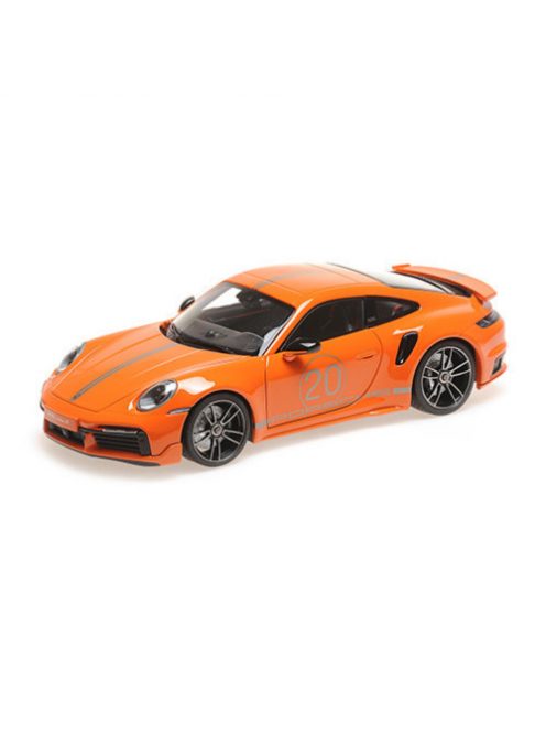 Minichamps - 1:18 Porsche 911 (992) Turbo S Coupe Sport Design - 2021 - Orange