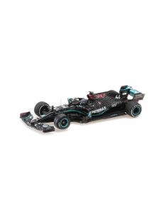   Minichamps - MERCEDES GP  F1  W11 EQ PERFORMANCE TEAM AMG PETRONAS MOTORSPORT N 44 WORLD CHAMPION WINNER SILVERSTONE BRITISH GP (with flat tire) 2020 LEWIS HAMILTON BLACK GREEN