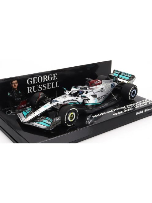 Minichamps - MERCEDES GP F1 W13E TEAM MERCEDES-AMG PETRONAS F1 N 63 SILVERSTONE BRITISH GP 2022 GEORGE RUSSEL SILVER GREEN