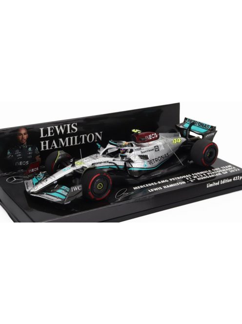 Minichamps - MERCEDES GP F1 W13E TEAM MERCEDES-AMG PETRONAS F1 N 44 2nd HUNGARIAN GP 2022 LEWIS HAMILTON SILVER GREEN