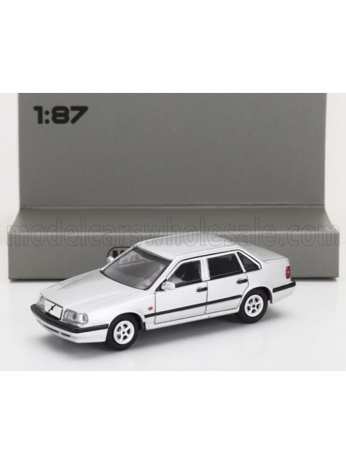 Minichamps - VOLVO 850 SALOON 1994 SILVER