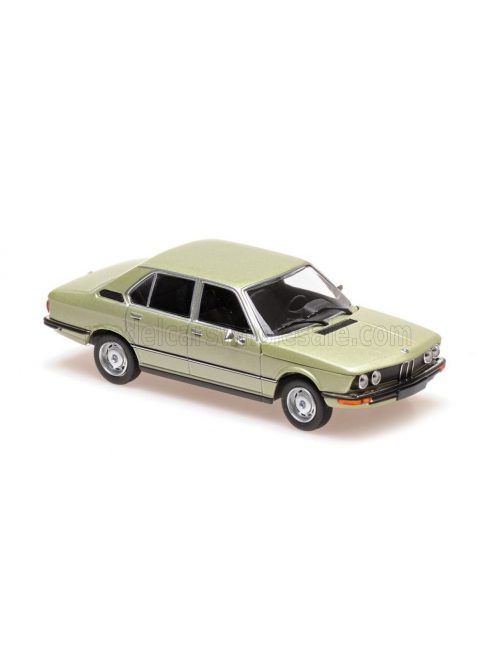 Minichamps - BMW 5-SERIES 520i (E12) 1972 GREEN MET