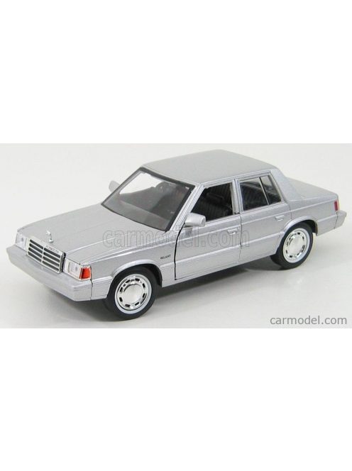 Motor-Max - Plymouth Reliant 1983 Silver