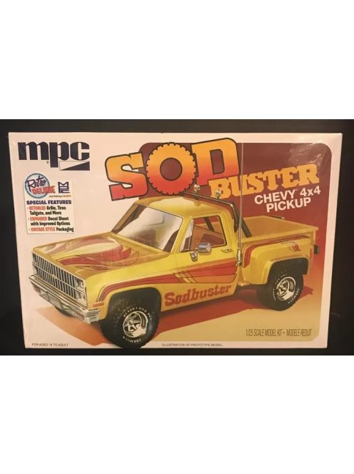 AMT - 1:25 1981 Chevy Stepside Pickup Sod Buster