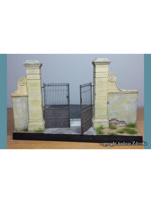 Matho Models - Metal Fence Set B - Gate