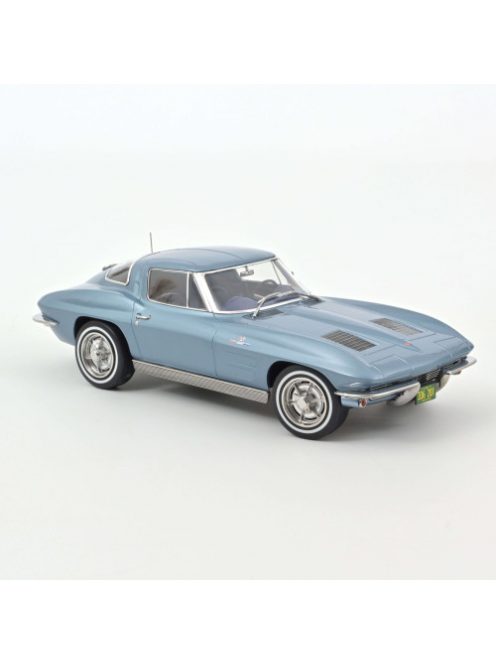 Norev - 1:18 Chevrolet Corvette Sting Ray 1963 - Light Blue Metallic