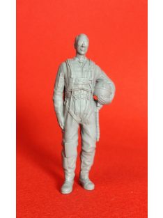   Pilot Replicas - 1/48 Swedish Airforce pilot from 1950s up to mid 1970s with parachute