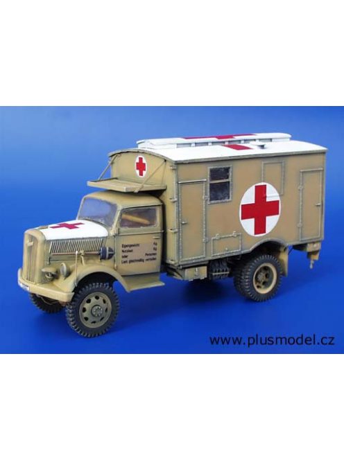 Plus Model - Opel Blitz 4x4 Krankenwagen