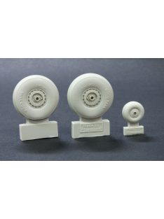 Plus model - C-47 Skytrain wheels without cover