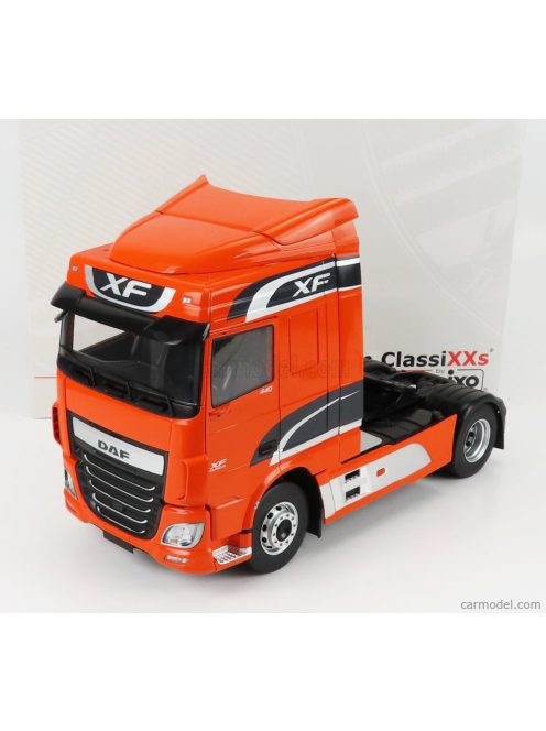 Premium Classixxs - Daf Xf Space Cab Tractor Truck 2-Assi 2016 Orange Silver