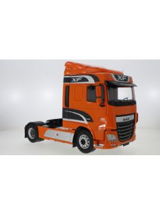   Premium Classixxs - Premium ClassiXXs, DAF XF Space Cab, orange, 2016, 1:18