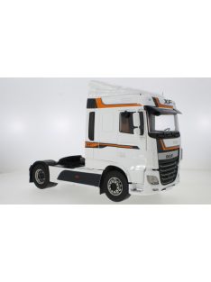   Premium Classixxs - Premium ClassiXXs, DAF XF Space Cab, weiss, 2016, 1:18