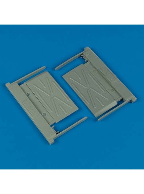 Quickboost - 1/32 MiG-29A Fulcrum intake covers (B)