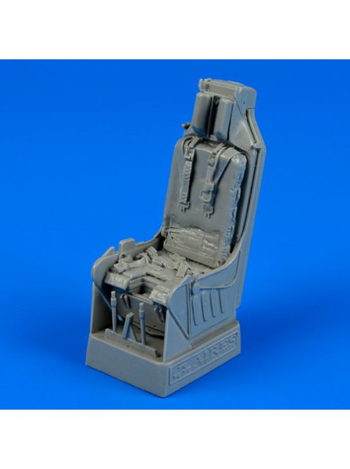 Quickboost - 1/32 A-7D Corsair II ejection seat with safety bel