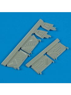 Quickboost - 1/48 F4U-1 Corsair undercarriage covers