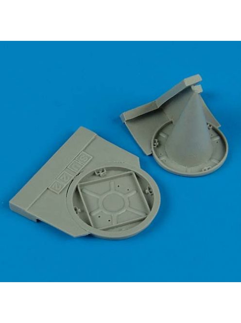 Quickboost - 1/48 Su-22M4 exhaust & air intake covers