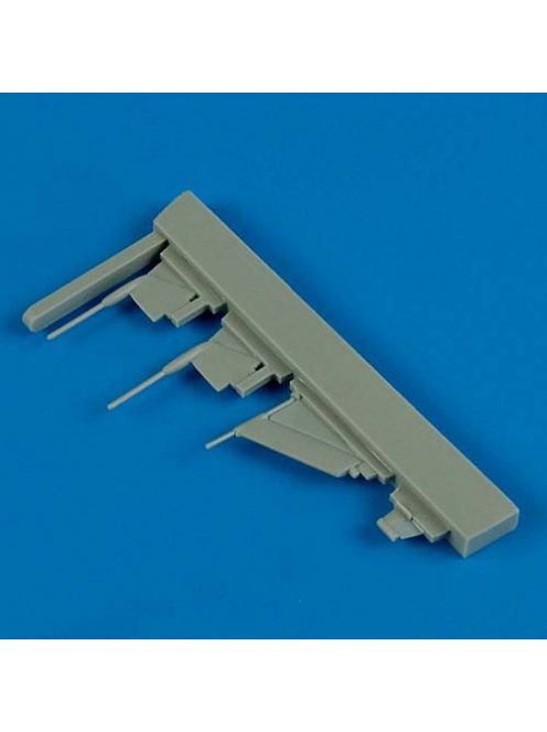 Quickboost - 1/48 Su-24M Fencer antennas