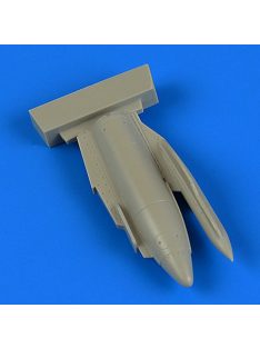   Quickboost - Su-17M4 Fitter-K correct tail antenna for Hobby Boss