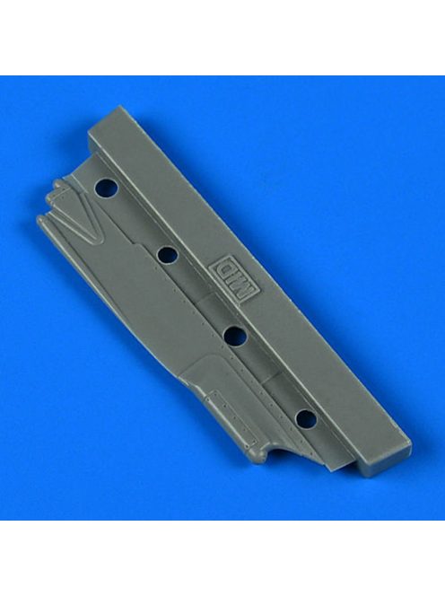 Quickboost - F-4B Phantom II tail fin cap - mid for TAMIYA