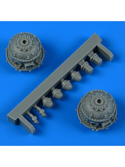 Quickboost - 1/48 B-26K Invader engine reductors - ICM