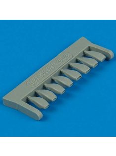 Quickboost - 1/72 Lancaster air intakes