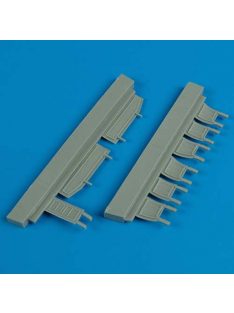 Quickboost - 1/72 Ta 154A-1/R1 undercarriage covers