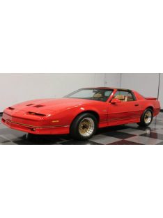 Revell - 1987 Pontiac Firebird GTA