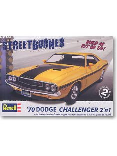 Revell Monogram - 1970 Dodge Challenger 2n1