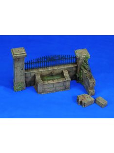 Royal Model - Wall with fountain