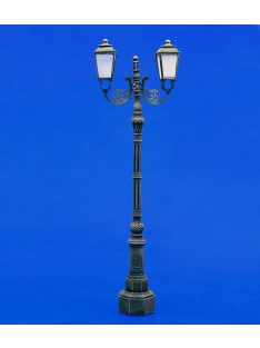 Royal Model - Double antique street lamp