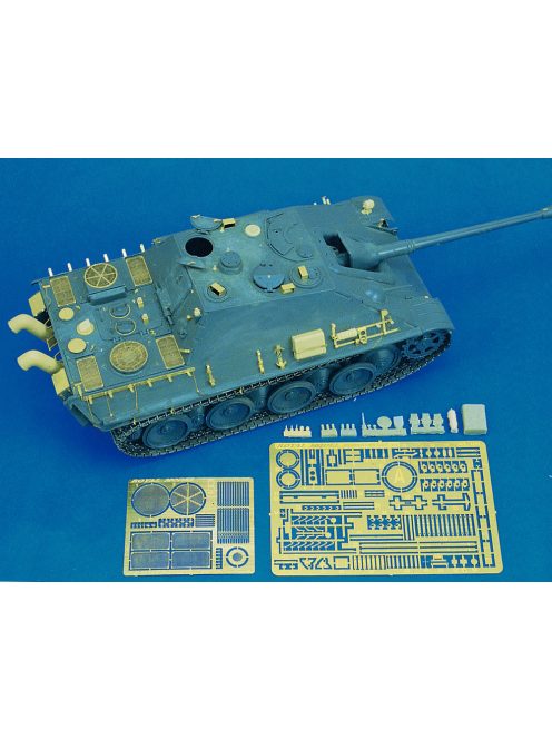 Royal Model - Jagdpanther (for Italeri kit)