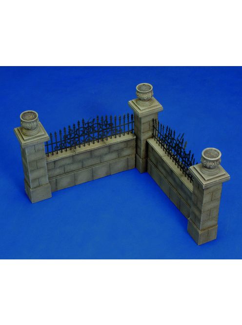 Royal Model - Park wall