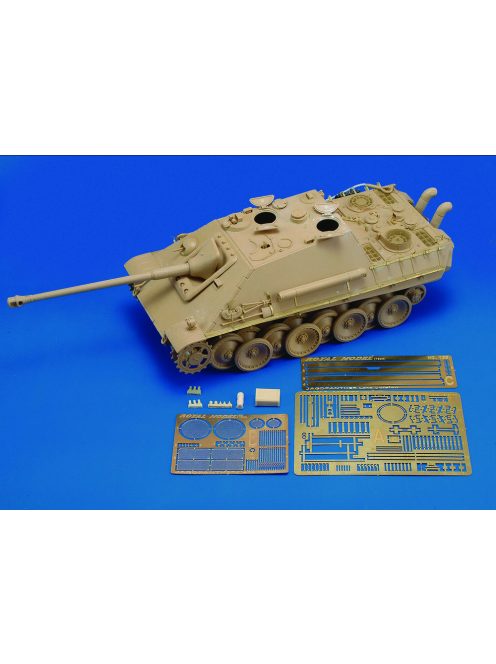 Royal Model - Jagdpanther late (for new Tamiya kit