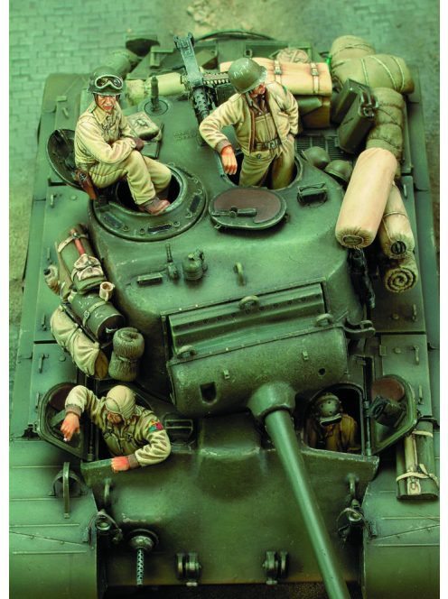 Royal Model - M 26 Pershing Crew-WWII