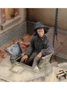 Royal Model - M13/40 Tanker-WWII