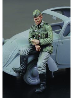 Royal Model - Citroen German Driver-WWII