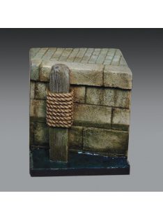 Royal Model - Stone dock section  (1/35-32 scale)