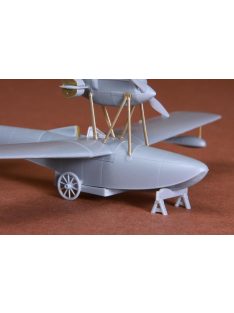   SBS Model - 1/72 Macchi M 33 beaching gear set for SBS Model kit