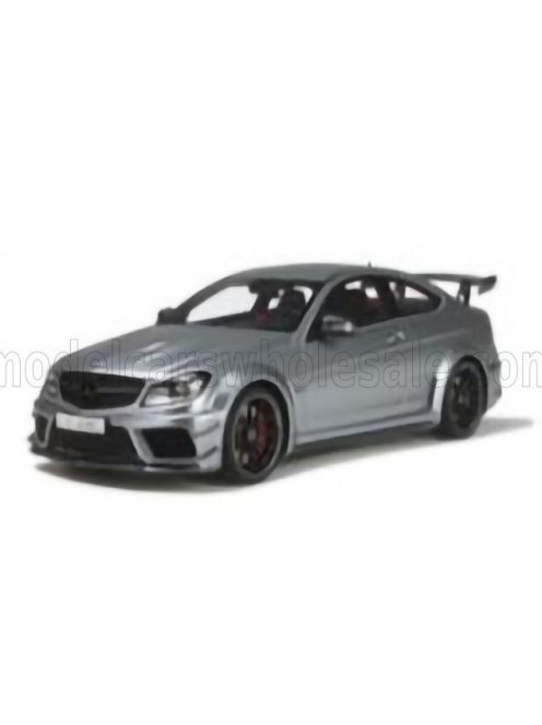 Solido - MERCEDES BENZ C-CLASS C63 AMG BLACK SERIES 2012 MATT SILVER