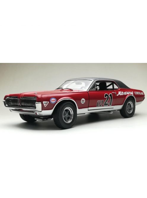 Sunstar - 1:18 1967 Mercury Cougar Racing-#21 Marty Beaulieu