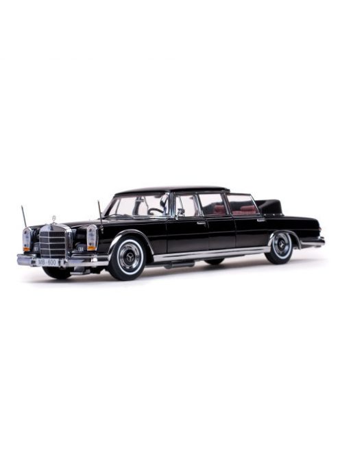 Sunstar - 1:18 1966 Mercedes-Benz 600 Landaulet