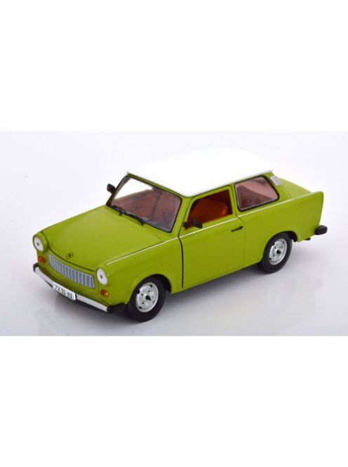 Sunstar - 1:18 Trabant 601 Green