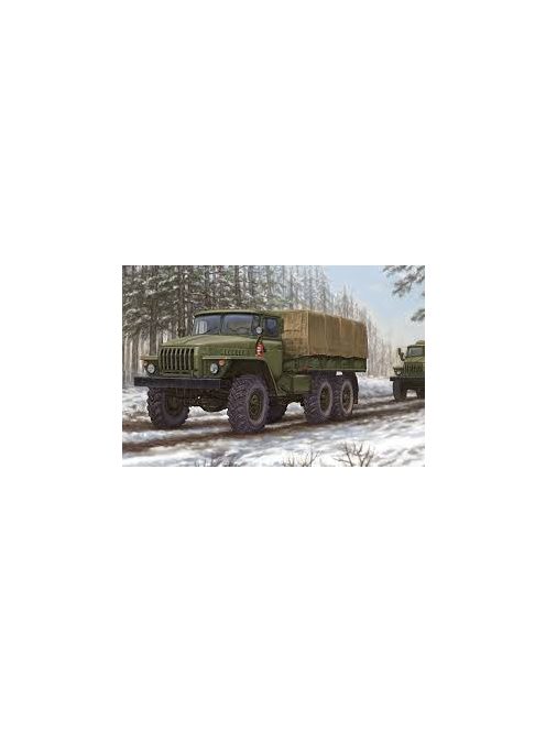 Trumpeter - Russian Ural-4320 Truck