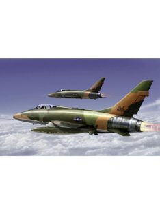 Trumpeter - F-100F Super Sabre