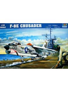 Trumpeter - F-8E Crusader