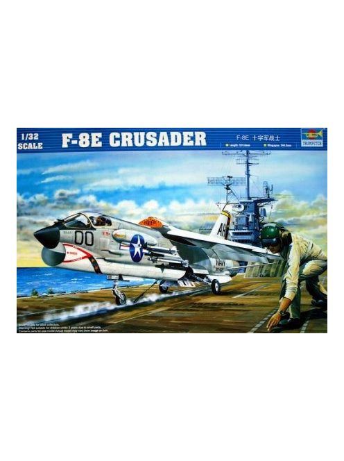 Trumpeter - F-8E Crusader